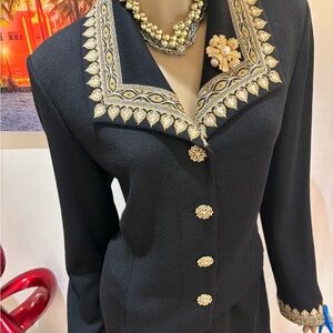 St. John skirt suit embroidered Gold Embellished silver crystals 10 M evening